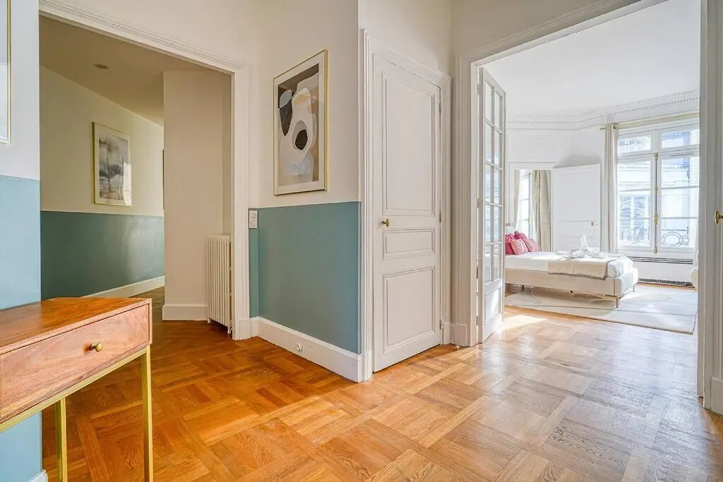 Apartment Appartement Chic Et Spacieux 16E Arrondissement Paris