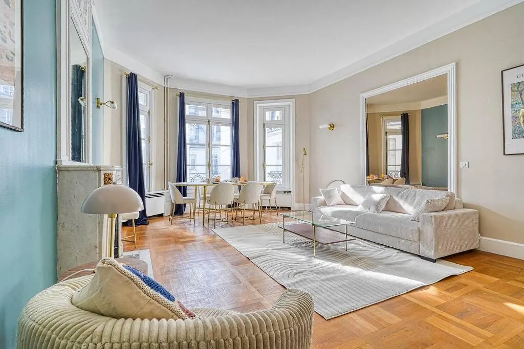 פריז Appartement Chic Et Spacieux 16E Arrondissement צרפת